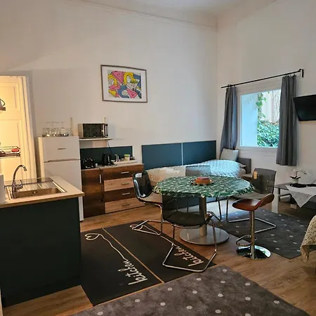 Danube Bridge Apartment