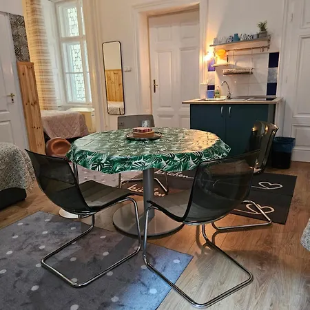 Danube Bridge Apartment